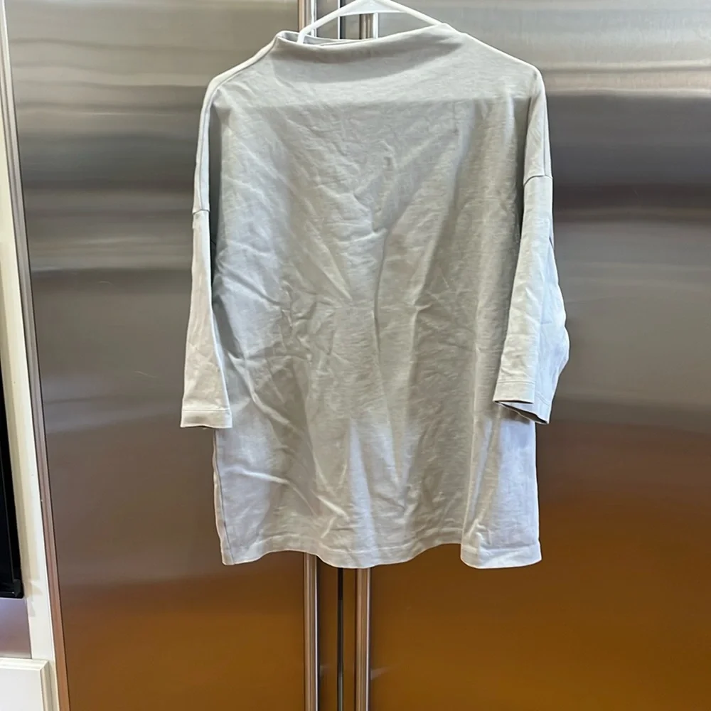 Zara light gray mock turtleneck short sleeve top. Size large.